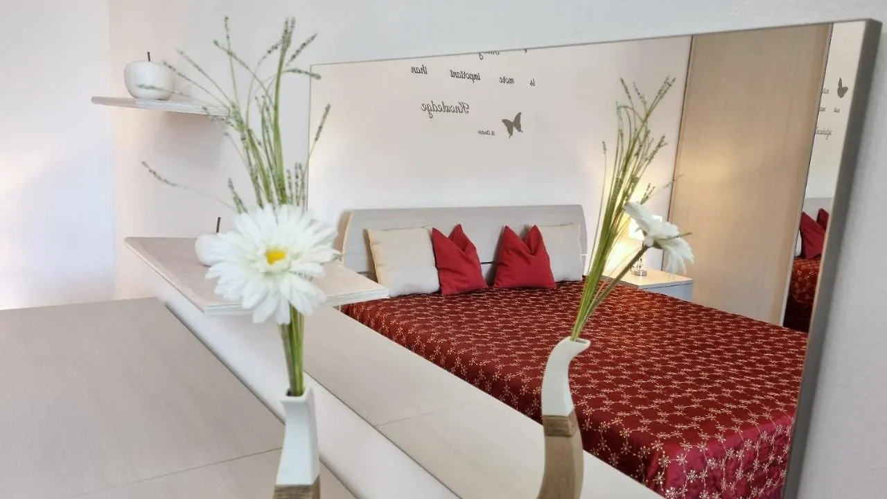 Fontana Oasis Apartments Castelnuovo del Garda Italy