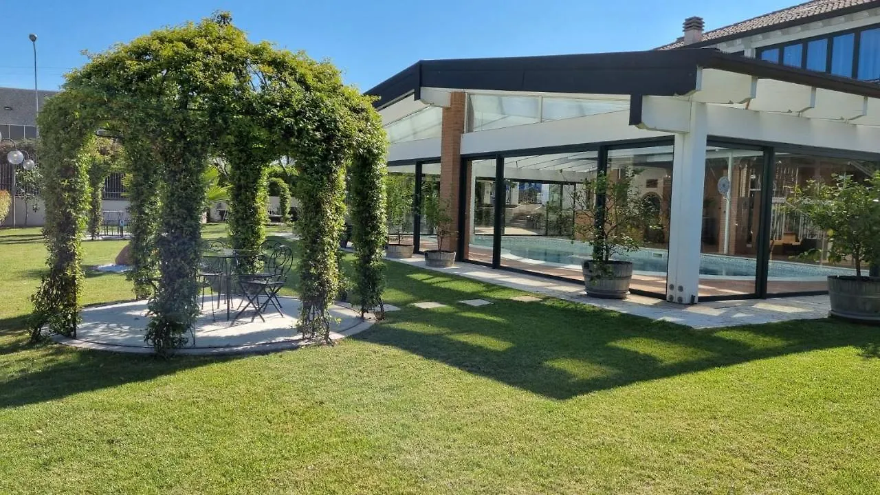 Fontana Oasis Apartments Castelnuovo del Garda 0*,  Italy