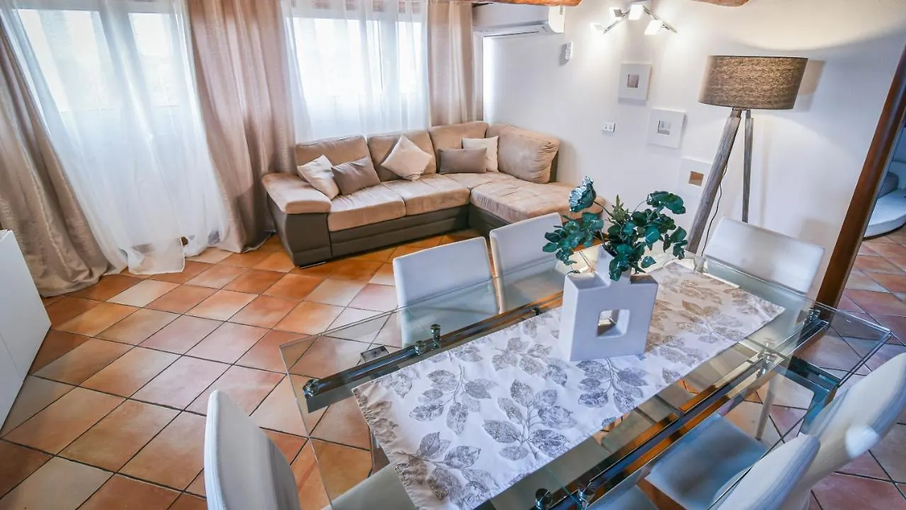 Fontana Oasis Apartments Castelnuovo del Garda 0*,  Italy